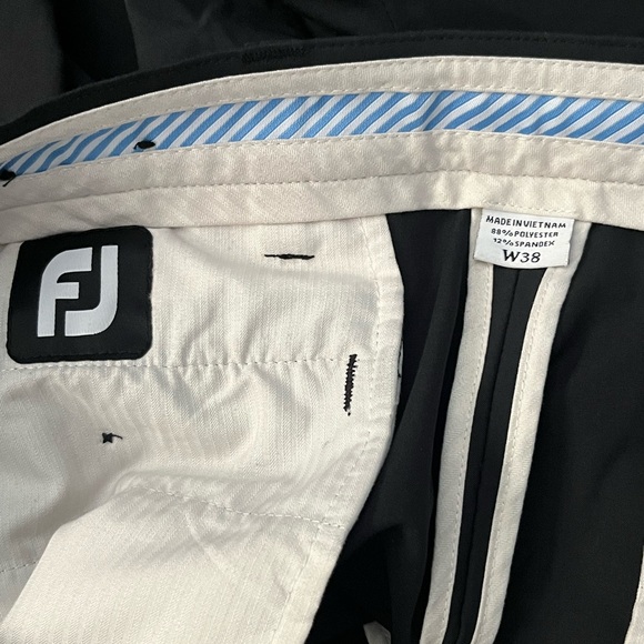FootJoy FJ Black Shorts - Picture 4 of 4